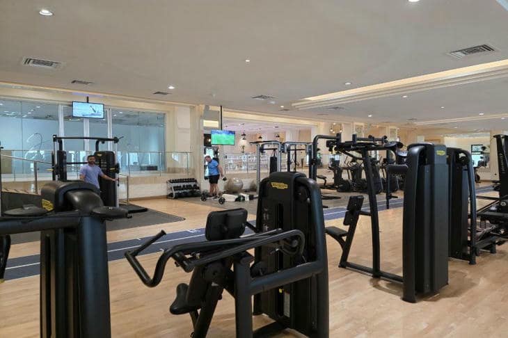 Waarom je krachttraining zou moeten doen, zelfs als je geen “atleet” wilt worden: verborgen voordelen waar sportscholen je niets over vertellen